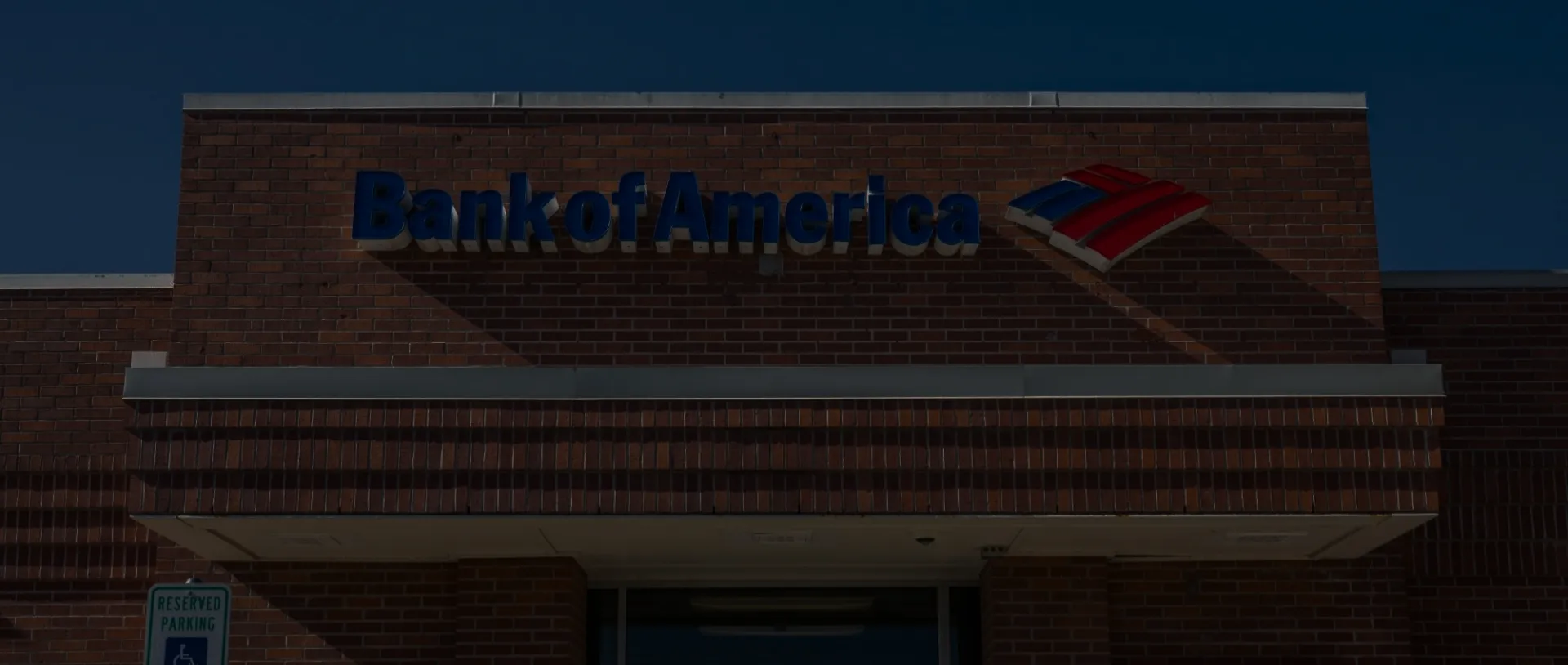 /assets/portfolio/mobileapp-like-american-bank/Unlock a World of Convenience with Our MobileApp Inspired by American Bank Standards Delivering Unparalleled Digital Financial Solutions